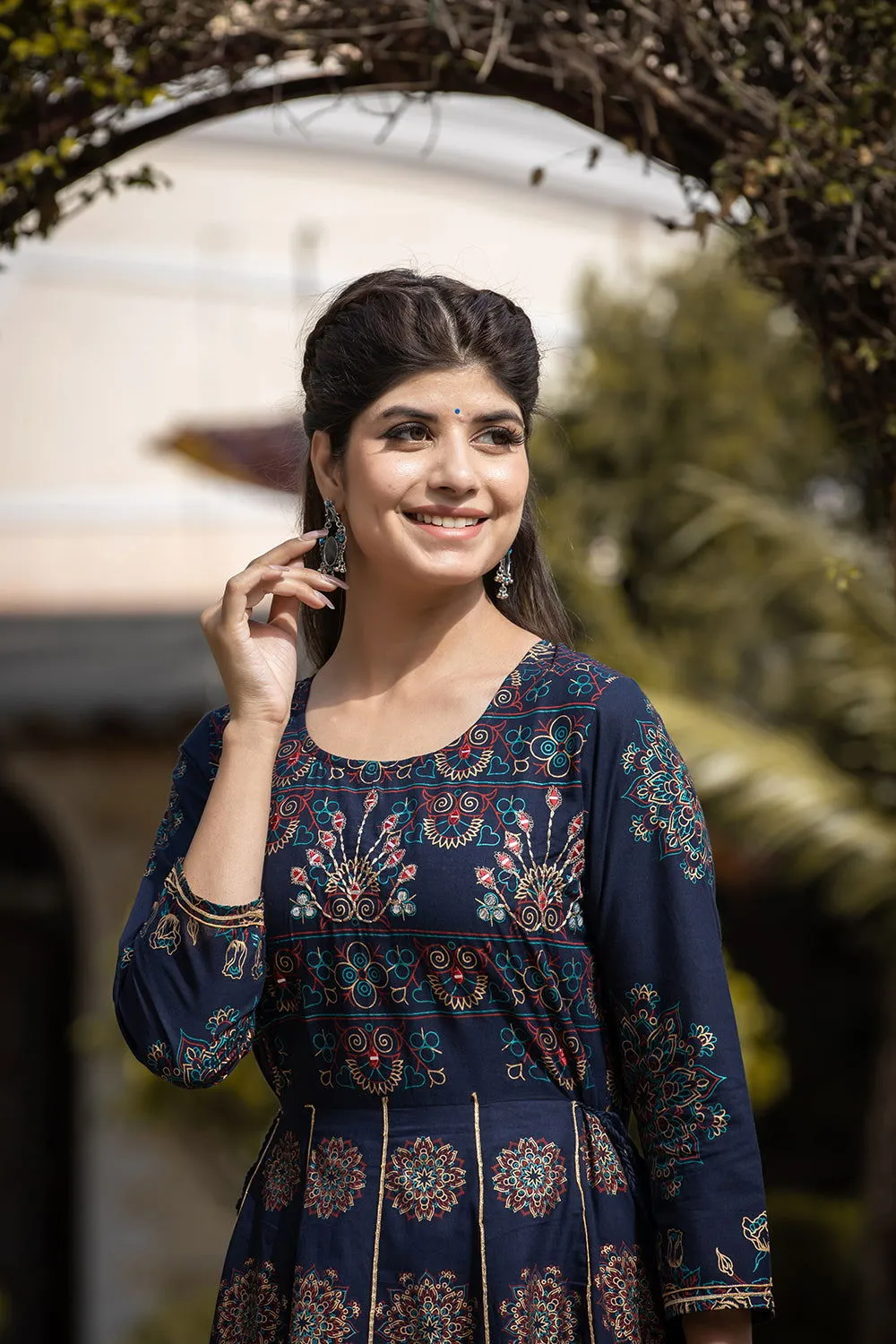 Blue Floral Gold Printed Ethnic Gown (Pack Of 1)