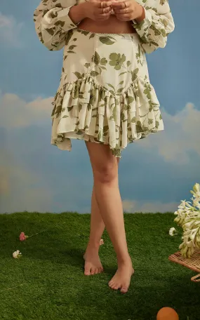 Green Floral Fitted Skirt With Ruffles
