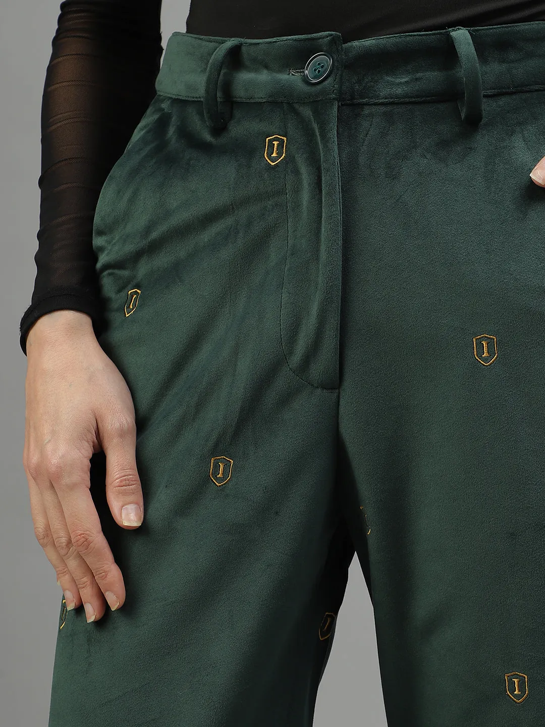 Iconic Women Green Solid Regular Fit Mid-Rise Trouser