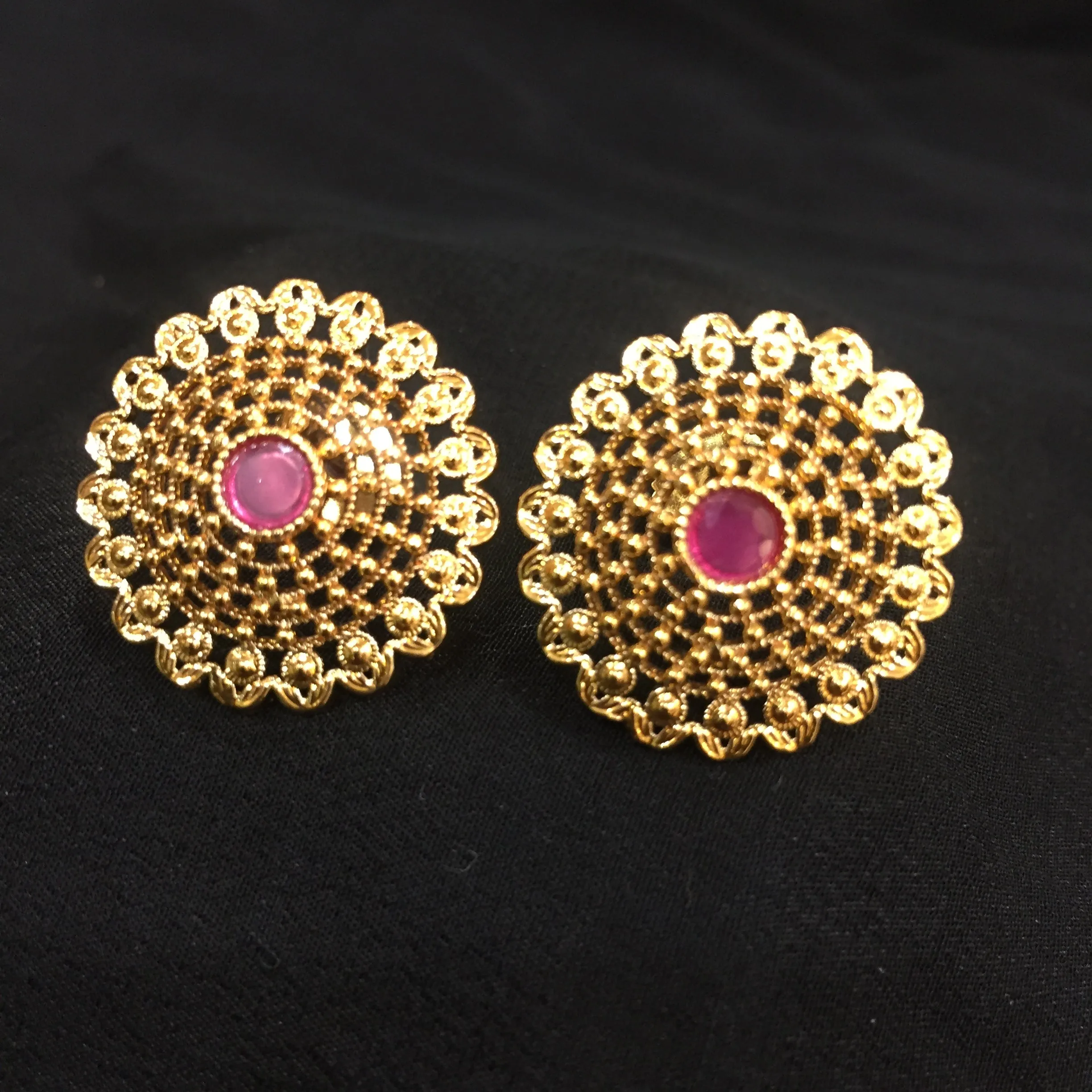 Tops/Studs Antique Earring 3862-28